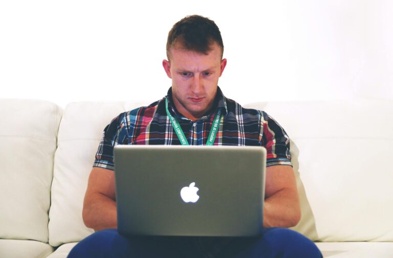 Online outrage after leaked emails expose workplace misconduct claims - Featured image