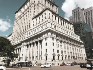 10th Circuit Revives FLSA Collective Action Against Chipotle Over Time-Rounding Policy - Featured image