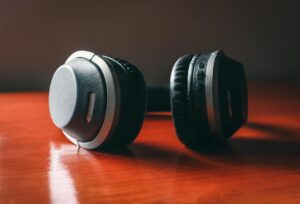 Bose Noise Cancelling Headphones Lawsuit Settlement What Customers Could Claim - Featured image