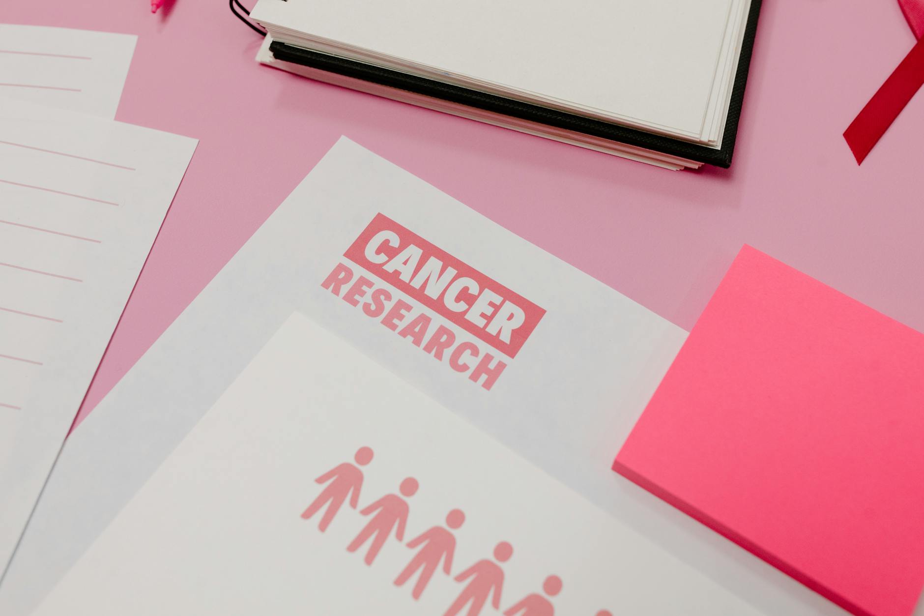 Hair Relaxer Ovarian Cancer MDL — 10,000 Claims Filed Against L'Oreal, Revlon, and Others - Featured image