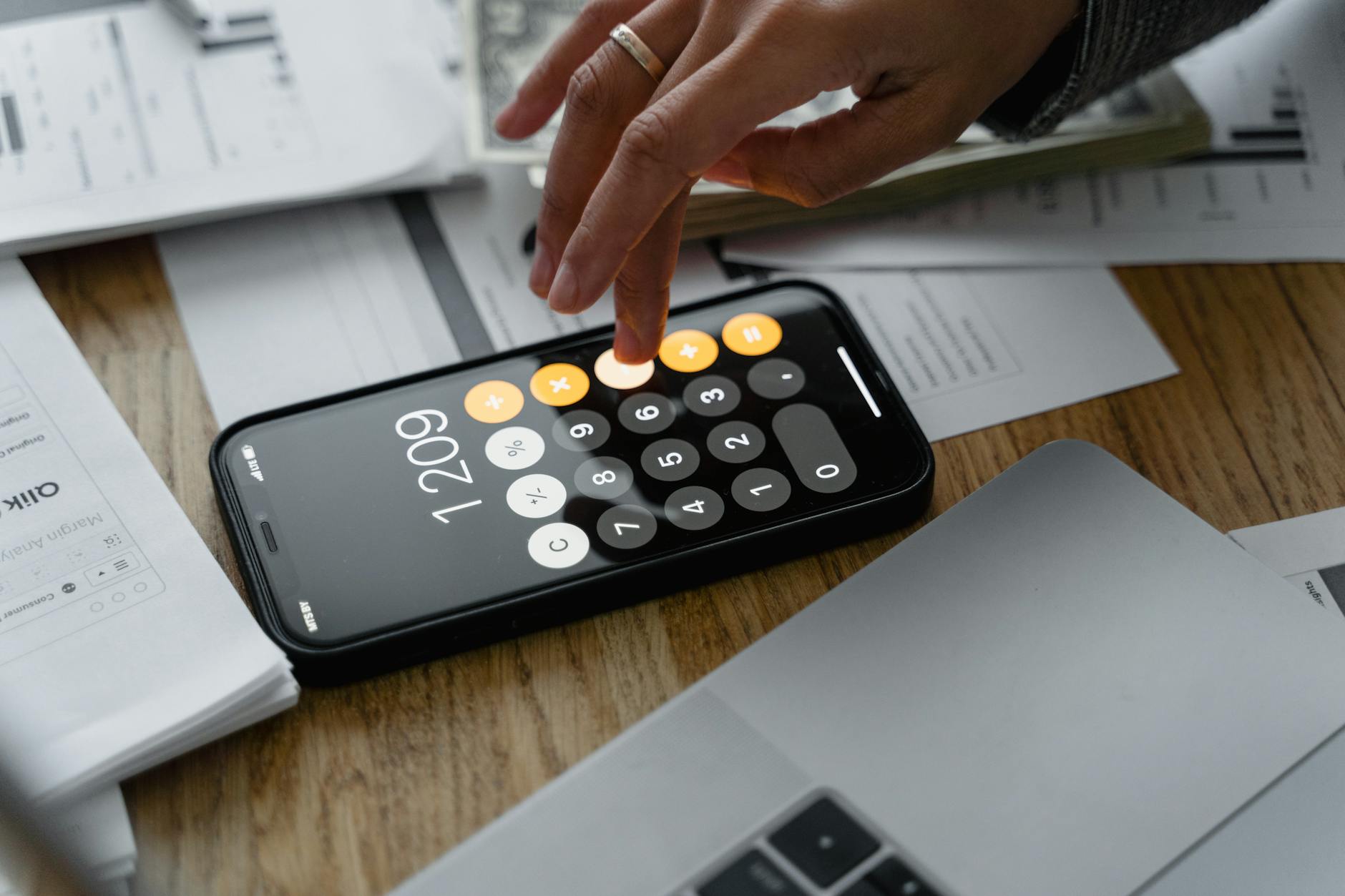 How Did SoFi Calculate Savings Misleadingly?