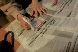 How to Find Class Action Lawsuits You Didn't Know You Were Part Of - Featured image