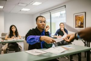 How to Get a Class Action Settlement Check Reissued If It Expired - Featured image