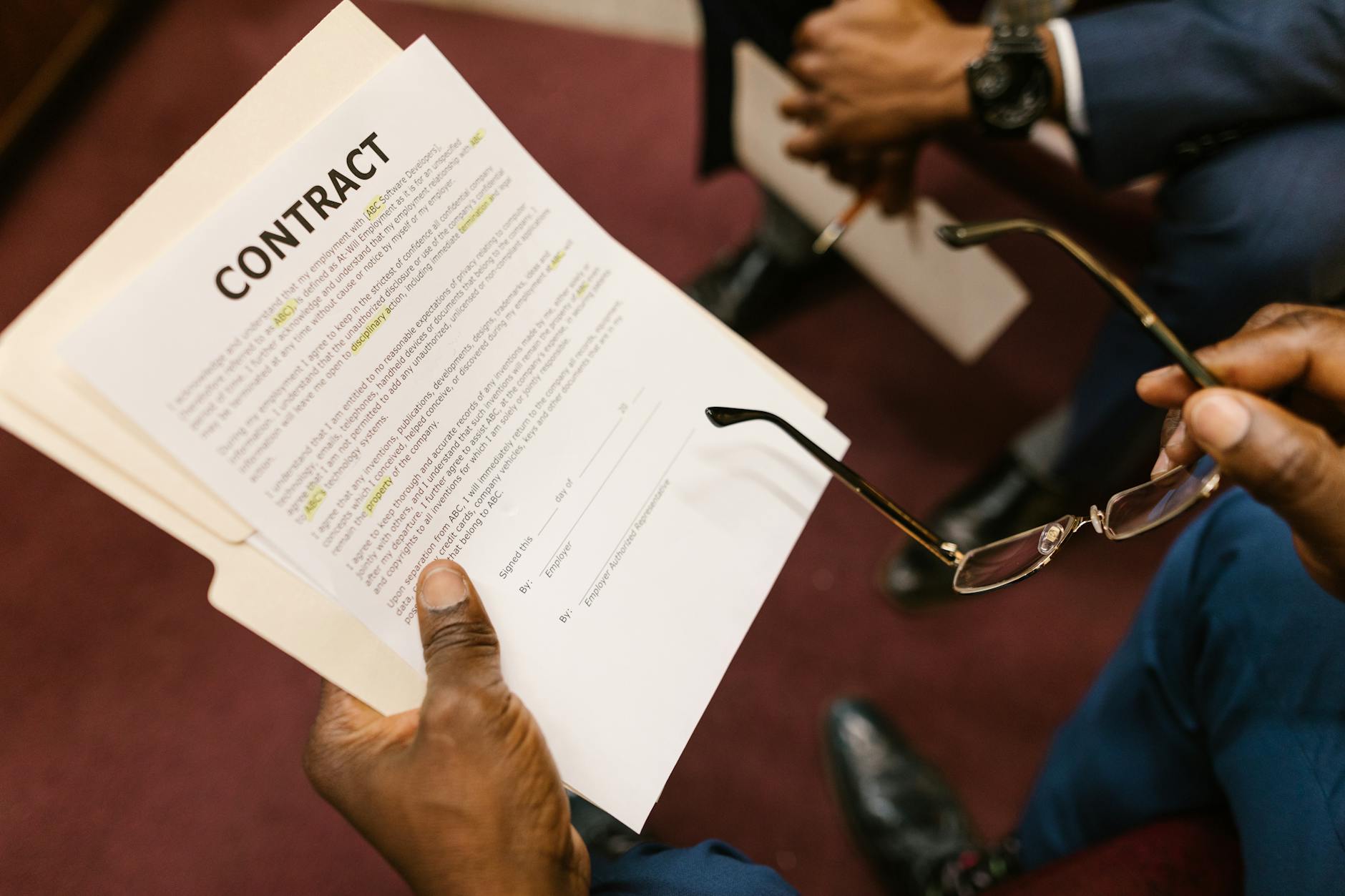 Jury Continues Deliberations in Case That Could Shape Future Big Tech Lawsuits - Featured image