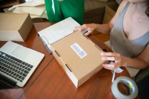 Mail Vs Online Claims: Best Way To Submit The 23andMe Settlement Form - Featured image