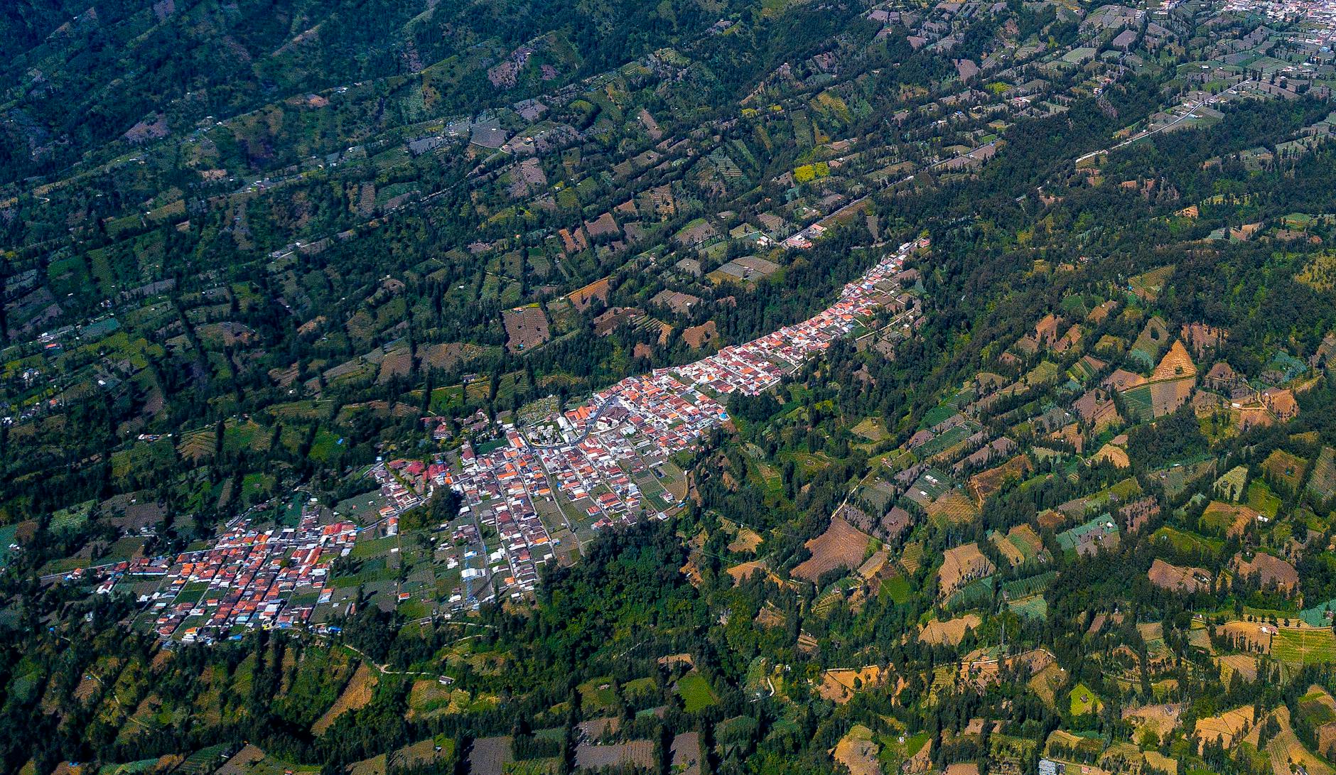 Major Settlements and the Pattern They Reveal