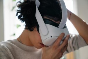 Meta Quest VR Headset Injury Lawsuit Settlement Explained - Featured image