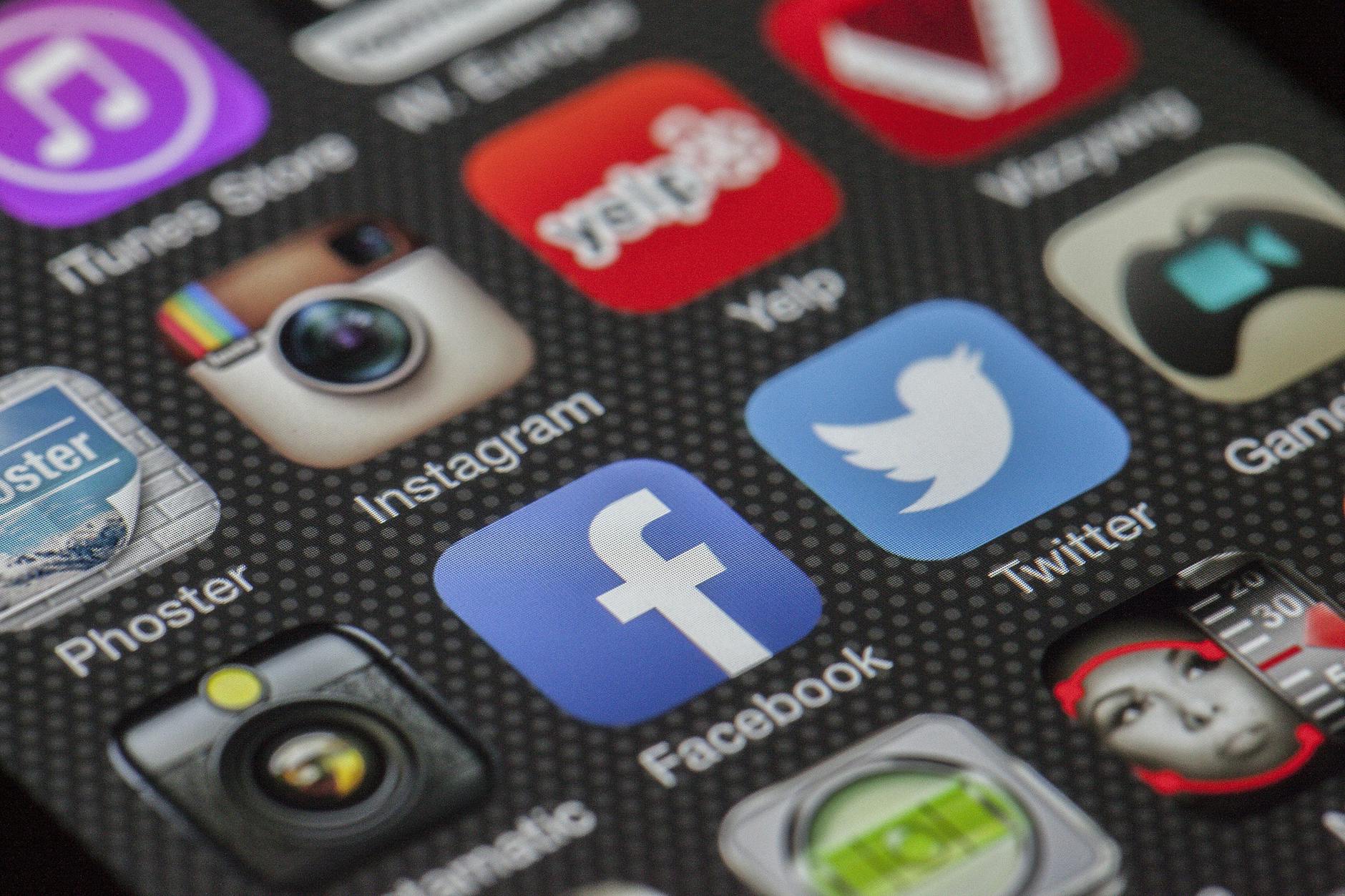 Social Media Addiction Trial Update: Jury Still Deliberating Without Verdict - Featured image