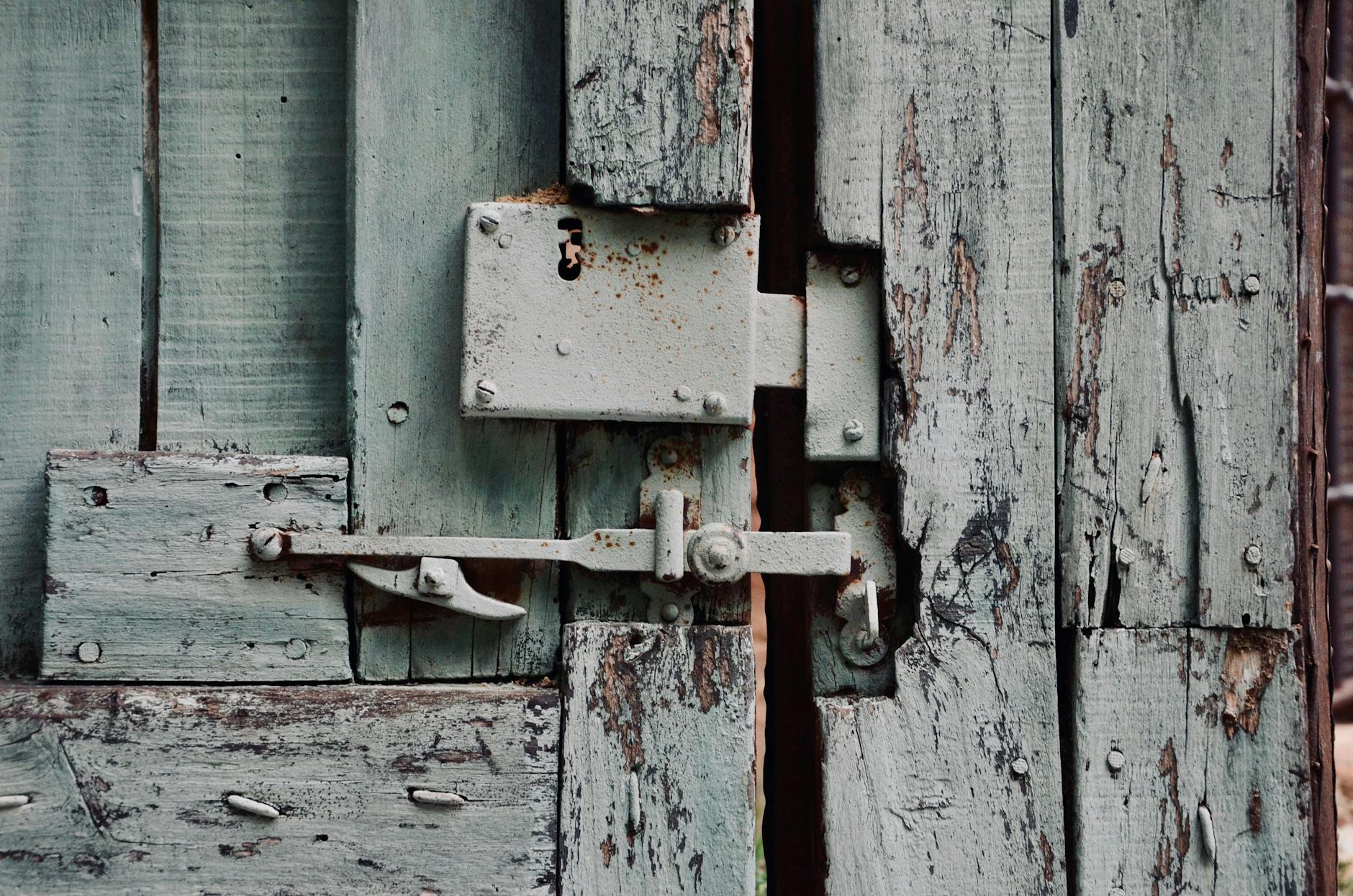 What Does a Jury Deadlock Mean in This Landmark Case?