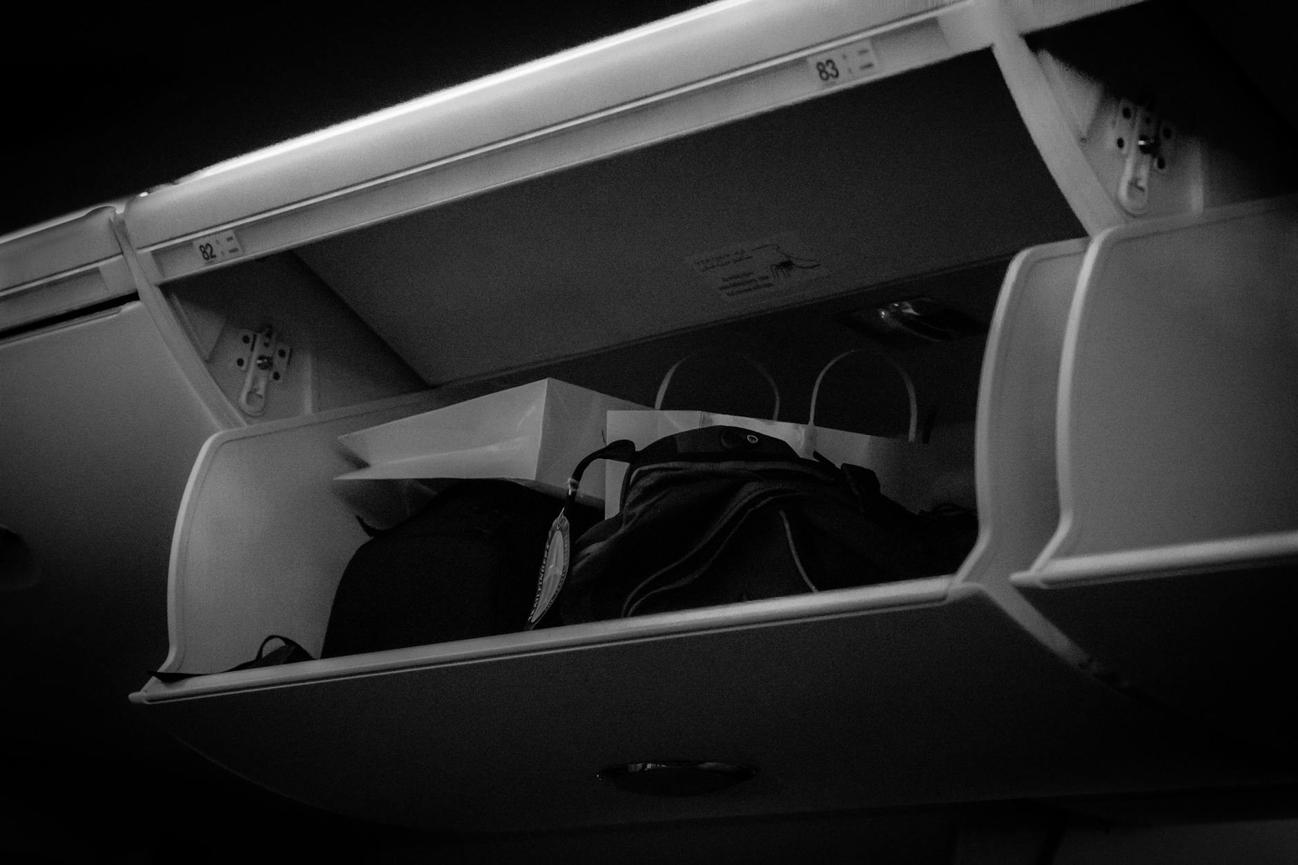 What Is Frontier Airlines Allegedly Doing With Carry-On and Personal Item Fees?