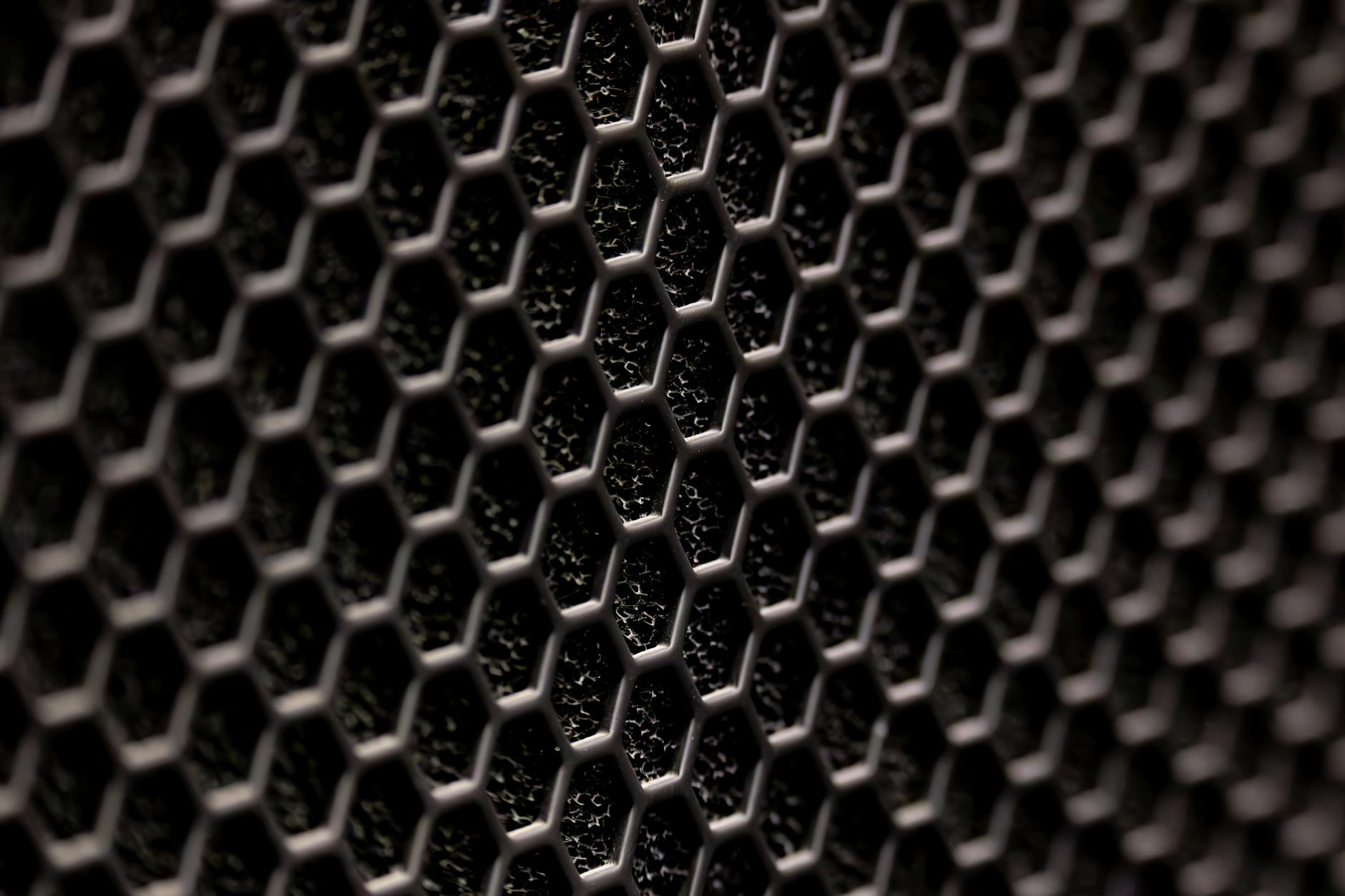 What Was the Best Way to Submit the ZOA Energy Settlement Claim — Mail or Online?