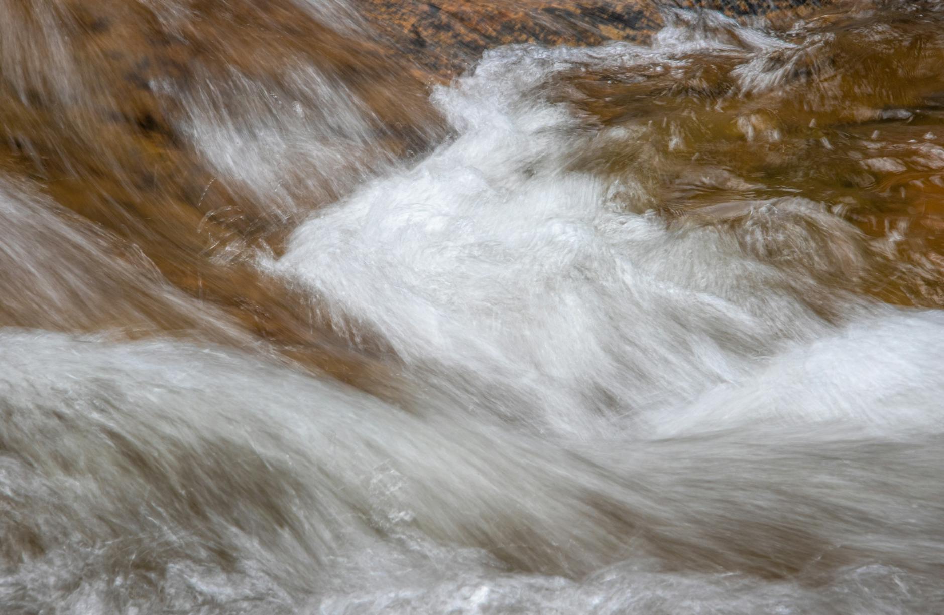 What Was the Flow Blockchain Security Vulnerability That Caused Investor Losses?