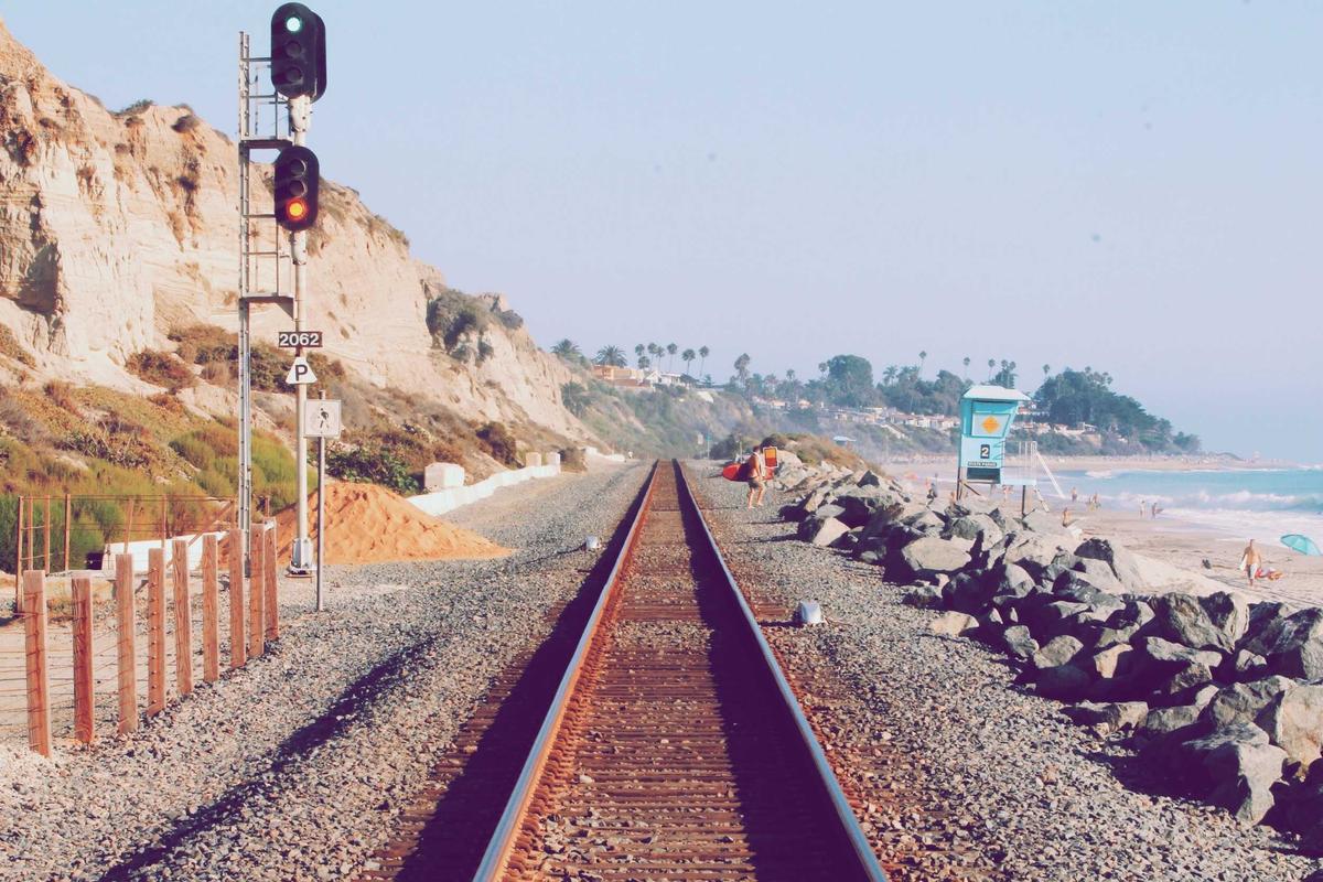 AT&T California Employee Wage Violation Class Action Settlement - Featured image