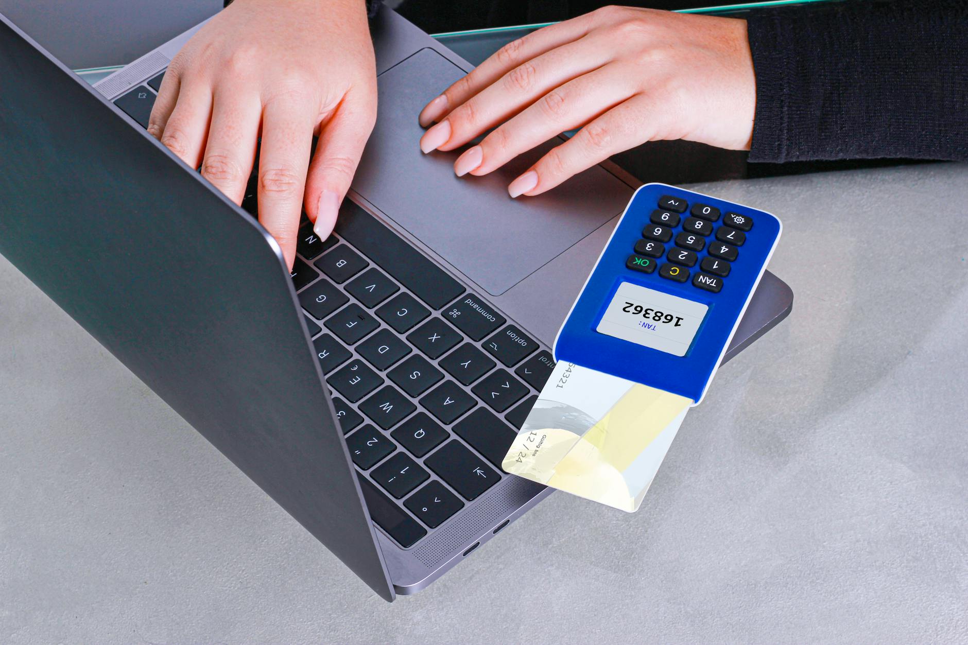 How Did U.S. Bank's Transaction Reordering Increase Overdraft Fees?