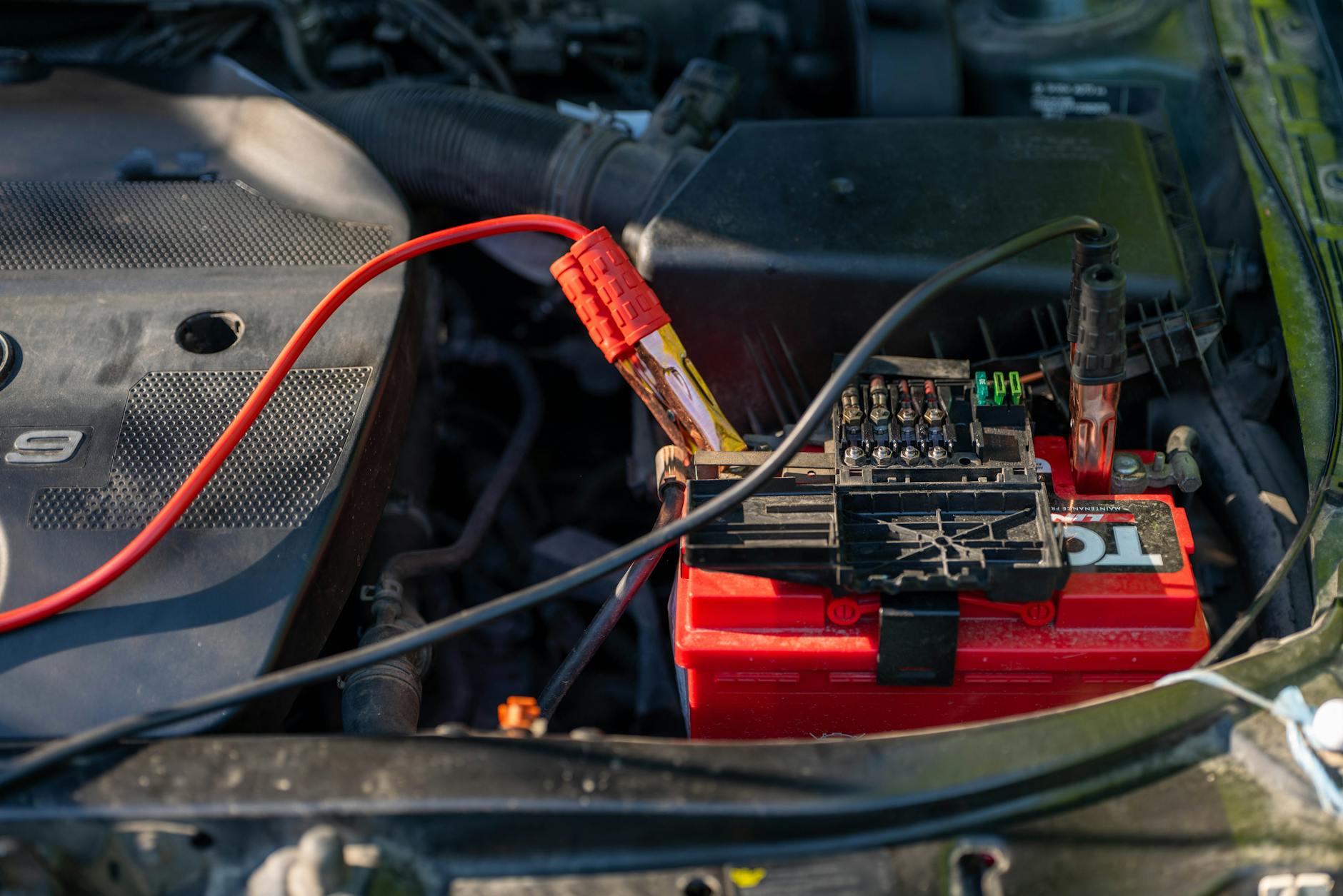 How Does the Warranty Coverage Address Battery Issues?
