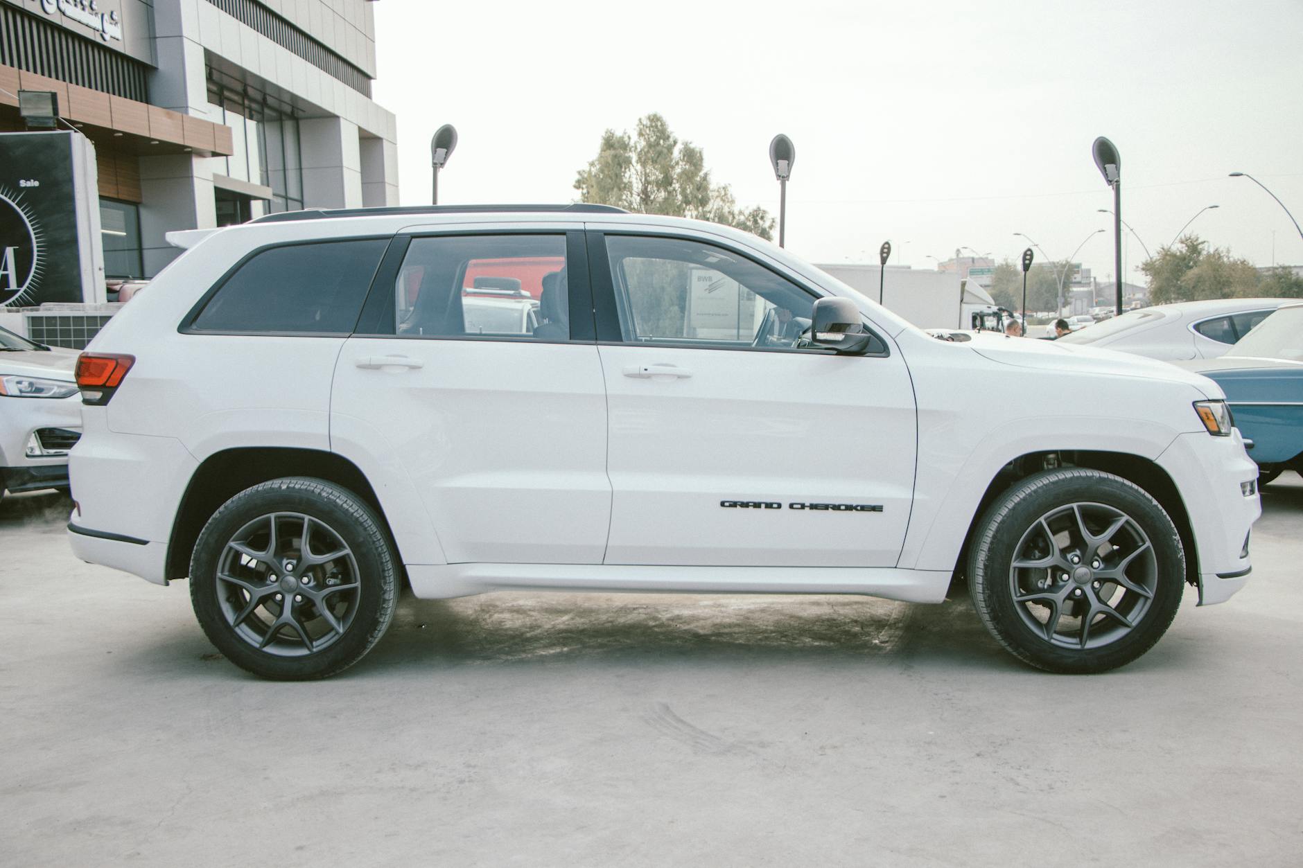 What Is the Jeep Grand Cherokee 4XE Battery Fire Recall?