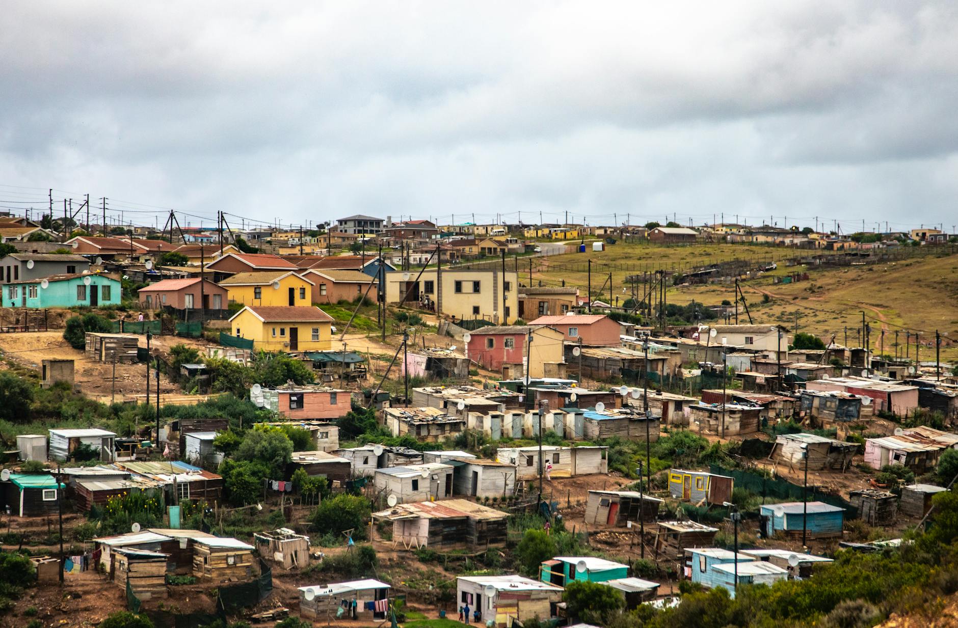 What Were the Key Limitations and Potential Gaps in This Settlement?