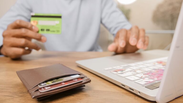 DraftKings Consumer Data Lawsuit Settlement What Players Need to Know - Featured image