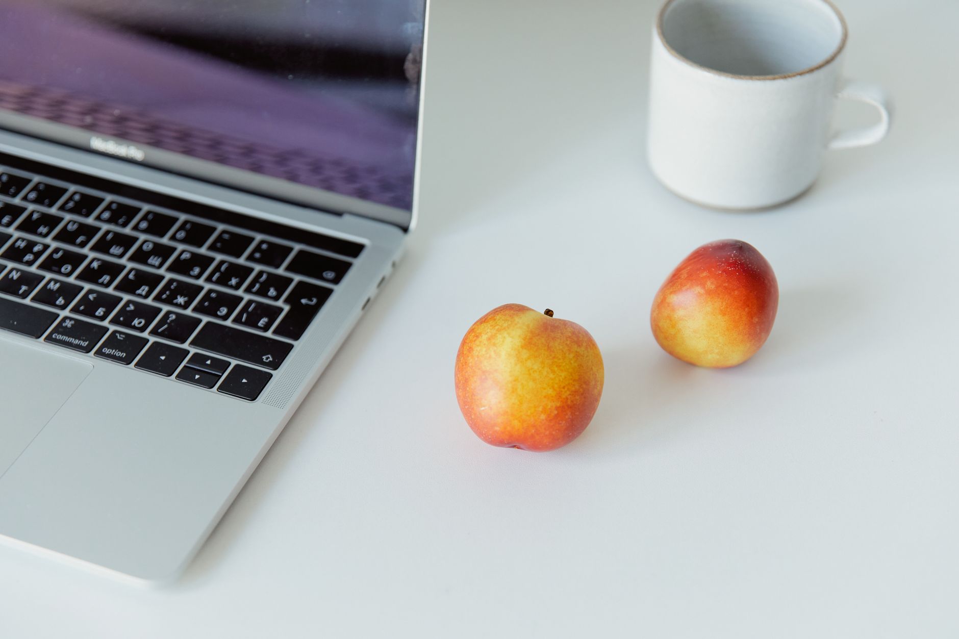Apple iCloud Privacy Lawsuit: Allegations, Eligibility Questions and Case Status - Featured image