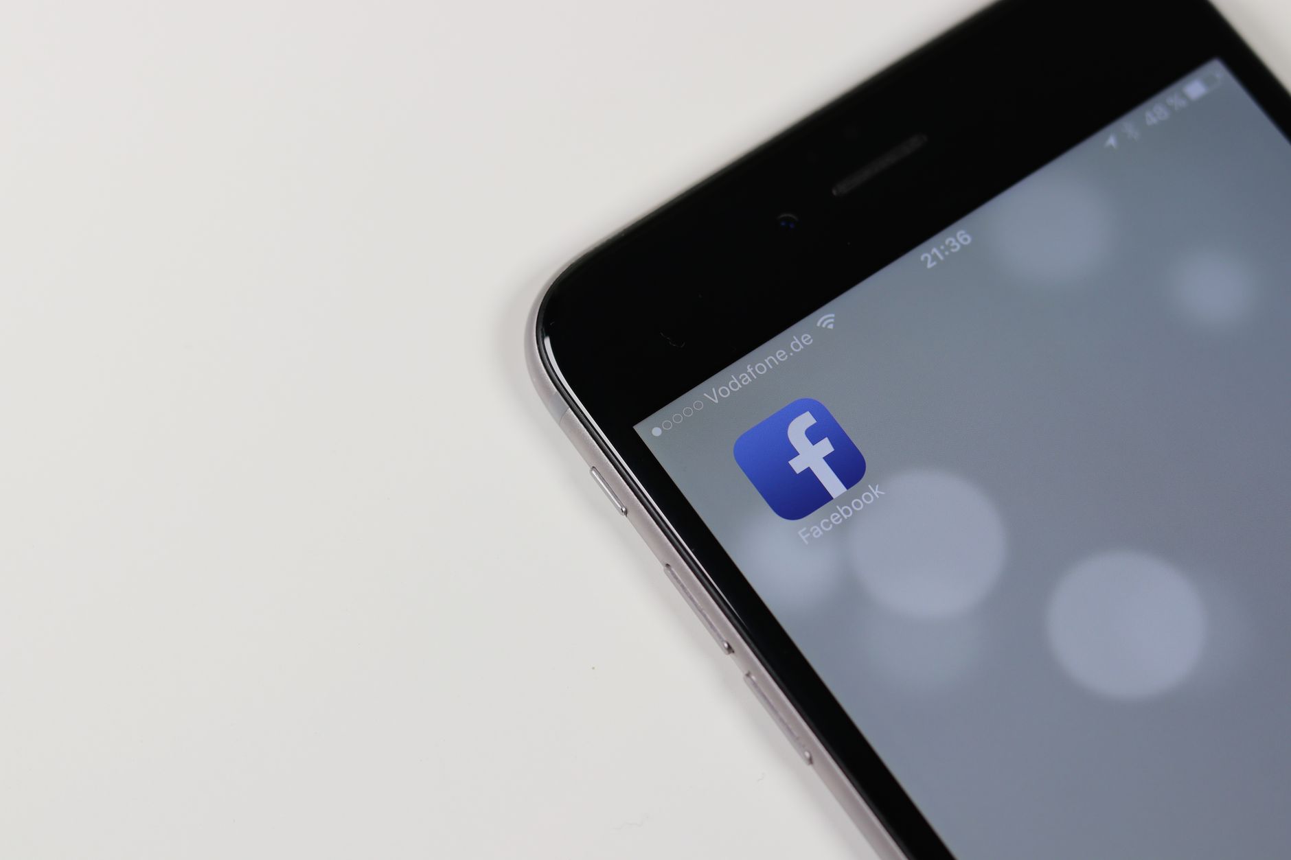 Meta Facebook Pixel Tracking Consumer Lawsuit: Common Questions About Claims and Case Status - Featured image