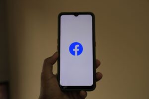 Meta Facebook Pixel Tracking Lawsuit: Allegations, Eligibility Questions and Case Status - Featured image