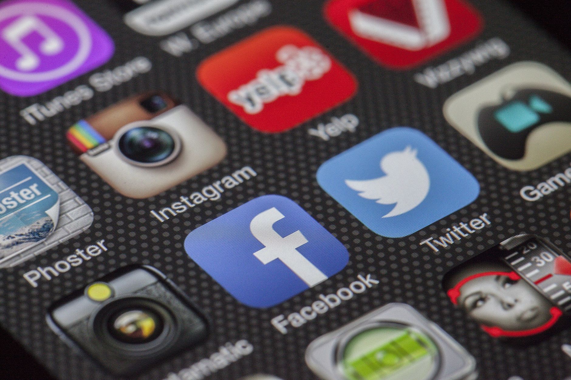 X Twitter Data Sharing Fee or Refund Claims: Potential Options for Account Holders - Featured image