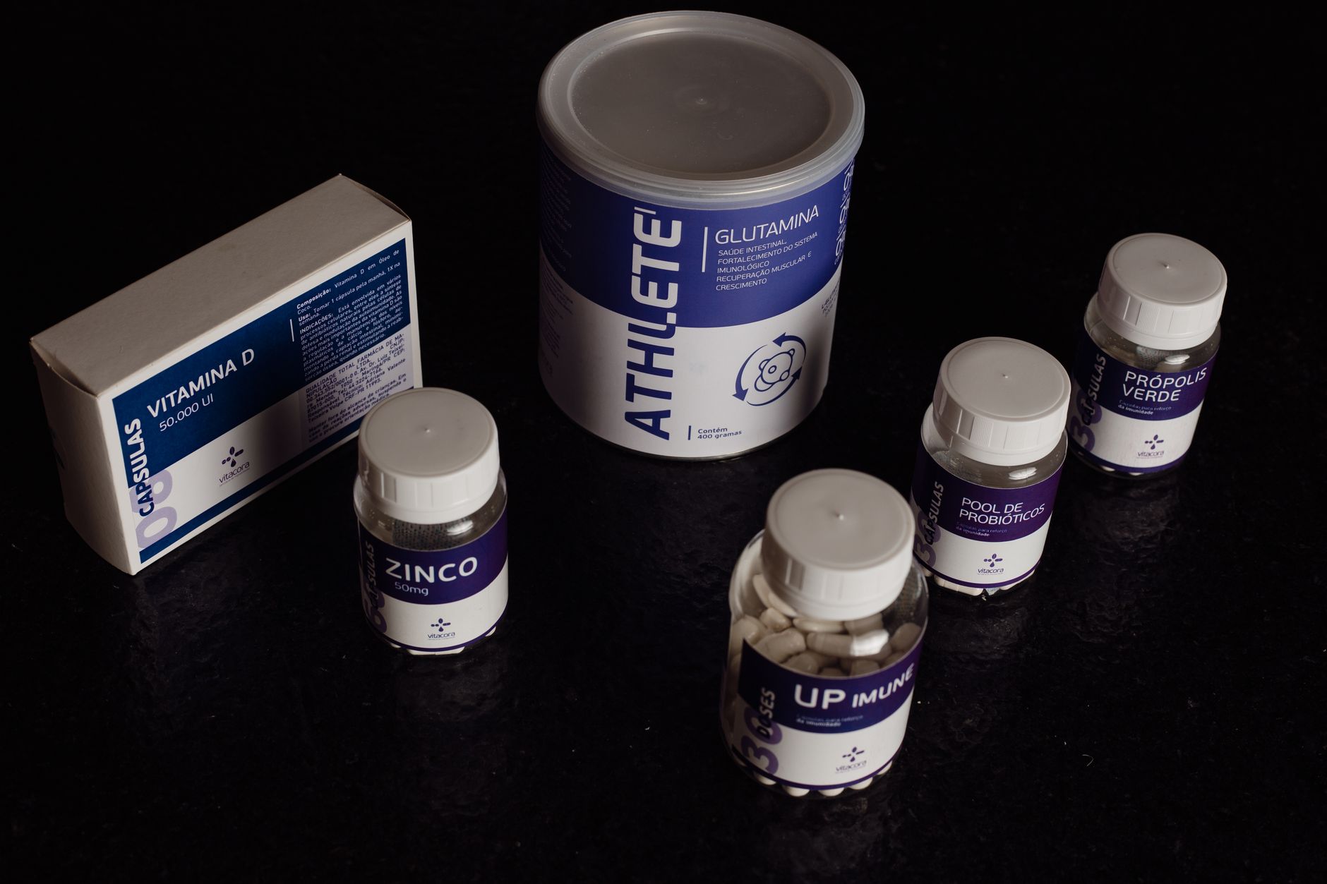 probiotic supplement capsules bottle