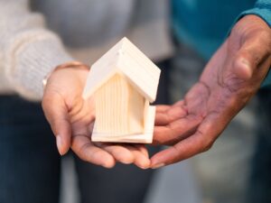 Does the NAR Homebuyer Settlement Cover FSBO Sales? - Featured image