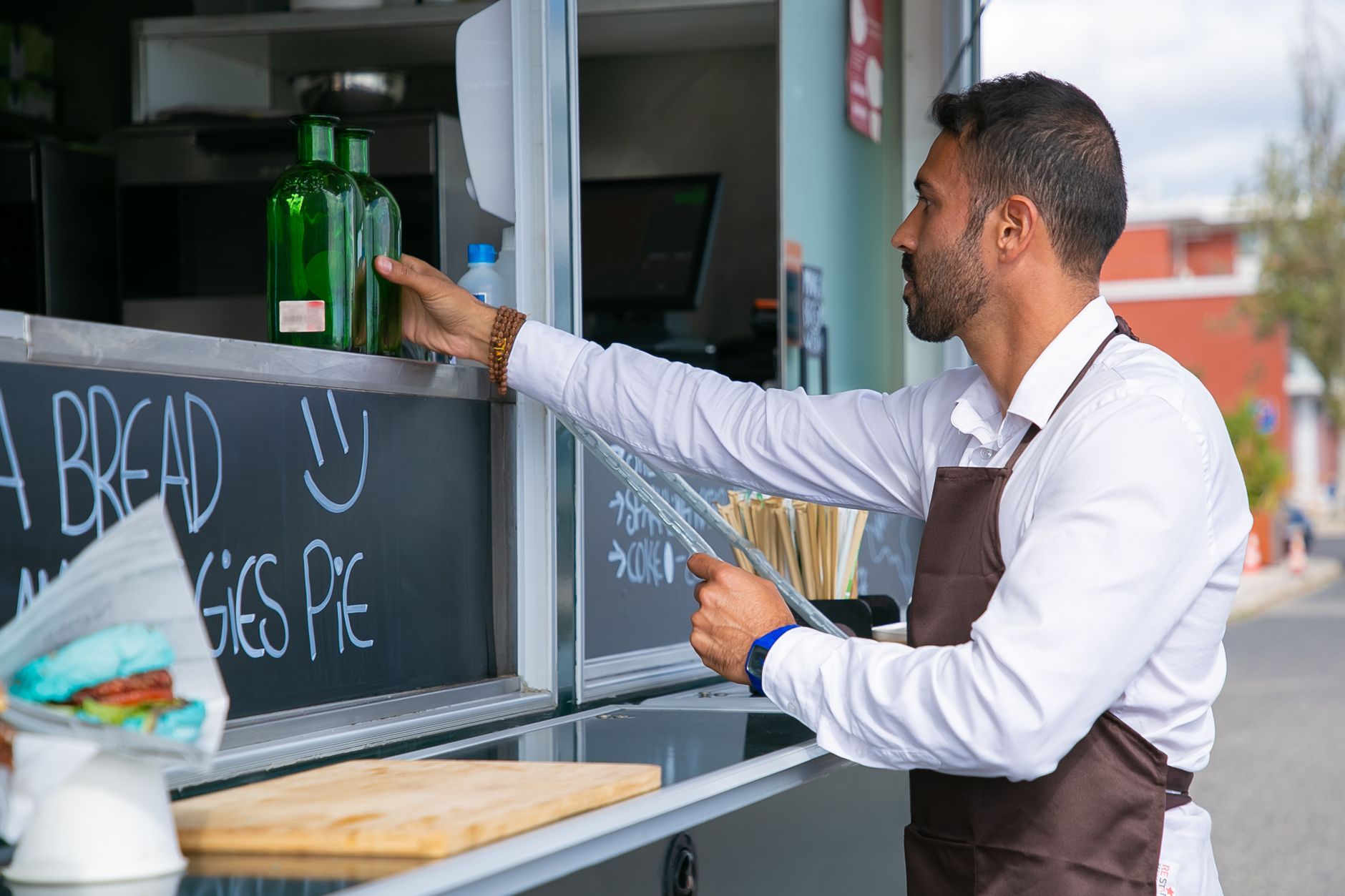 Food and Beverage Class Actions 2026 Guide: eligibility, proof, and deadlines; Key Facts and Questions to Ask - Featured image