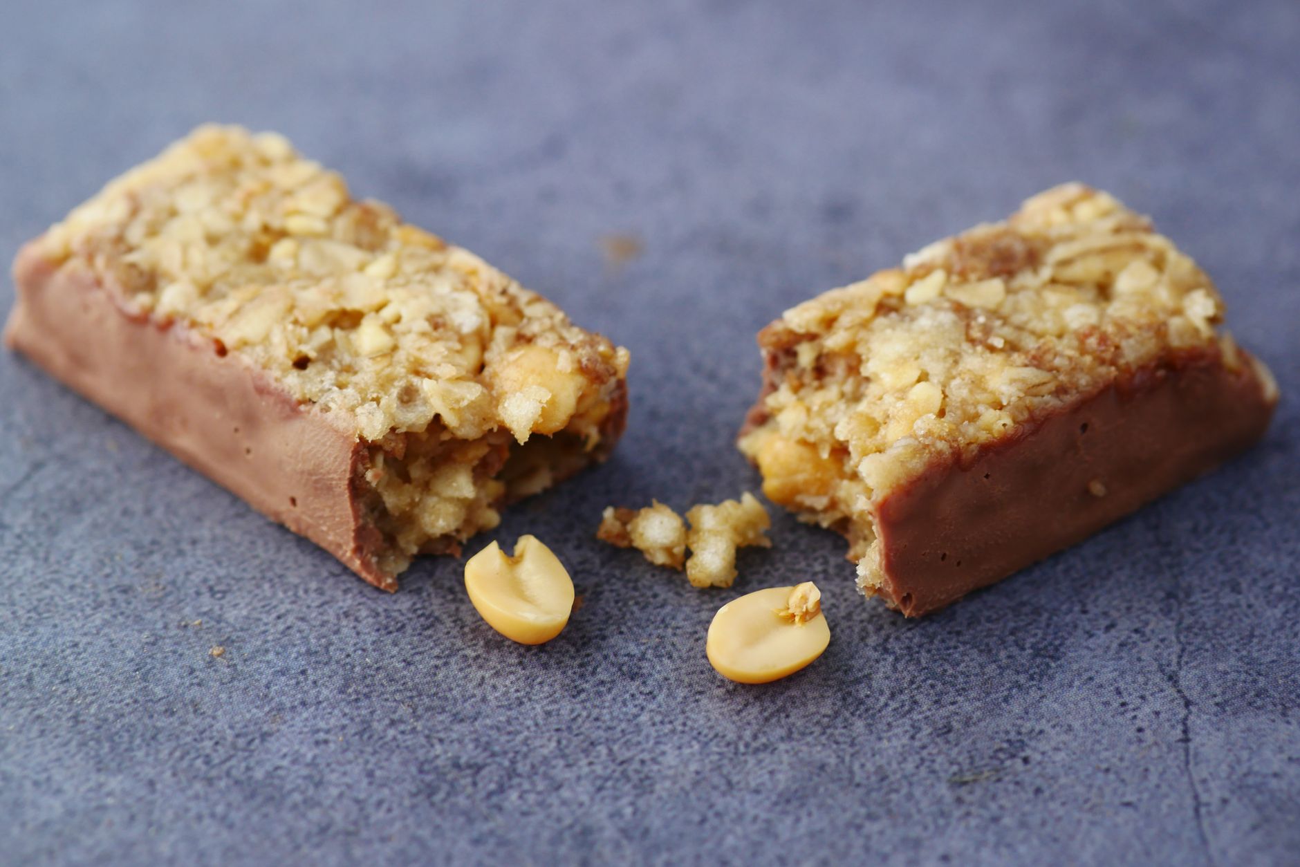 Protein bars, illustrating the Quest Nutrition erythritol class action lawsuit